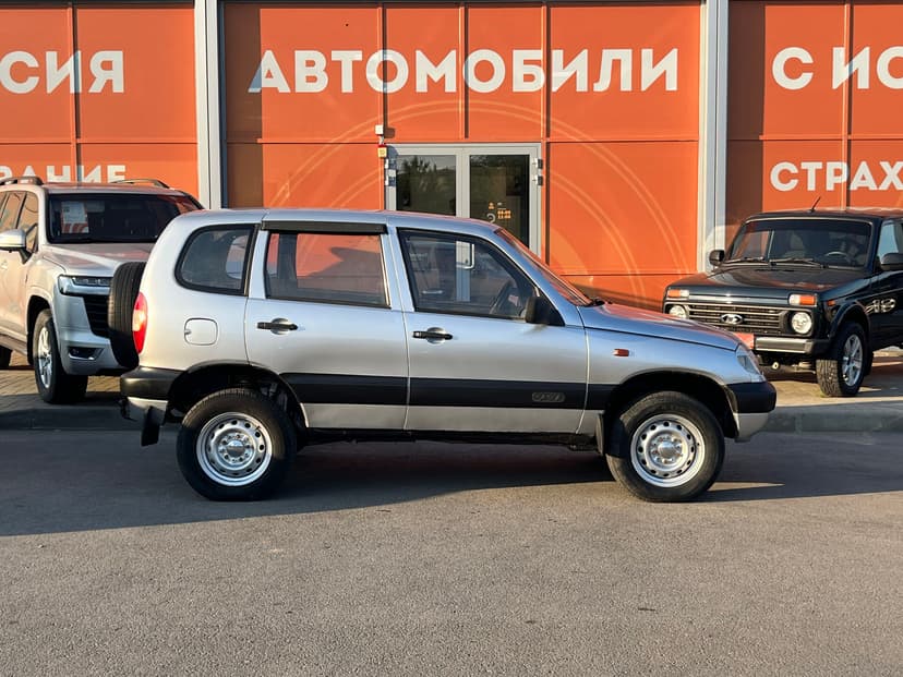 chevrolet-niva-2006-178-3