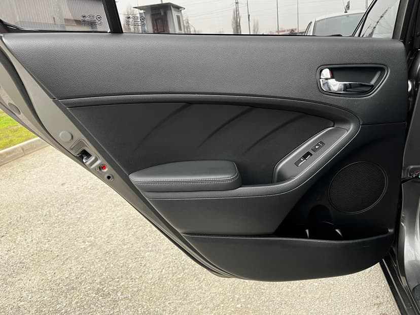 kia-cerato-2016-747-18