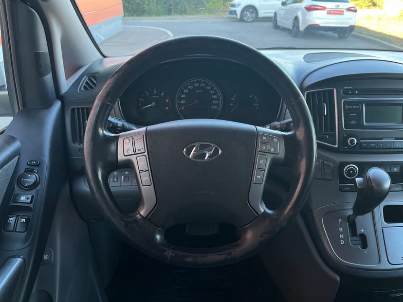 hyundai-h-1-2018-66-13