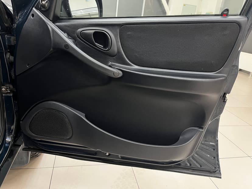 ваз (lada)-niva travel-2023-551-28