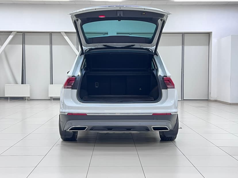 volkswagen-tiguan-2017-342-37
