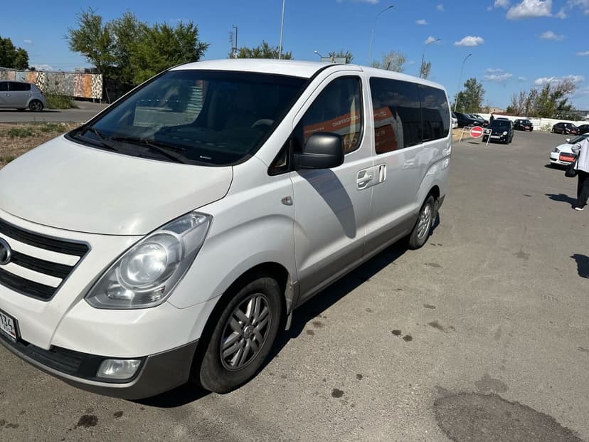 hyundai-h-1-2016-308-0