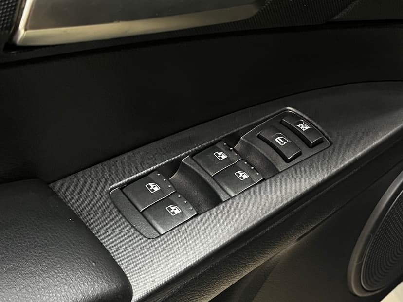 ssangyong-kyron-2010-687-17