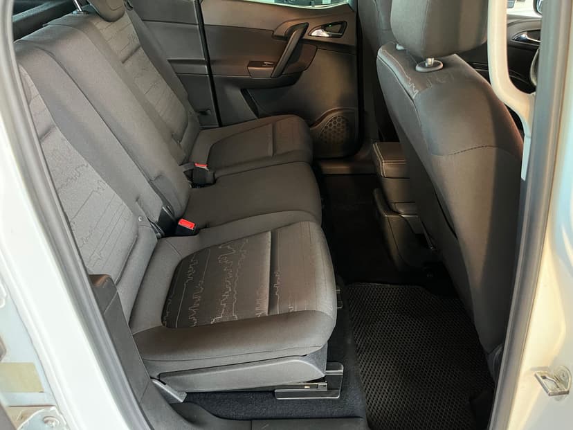 opel-meriva-2014-180-24