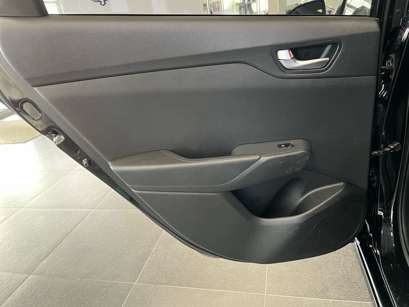 hyundai-solaris-2021-133-23