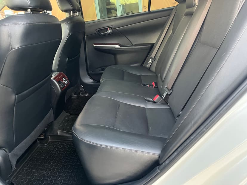 toyota-camry-2014-568-24