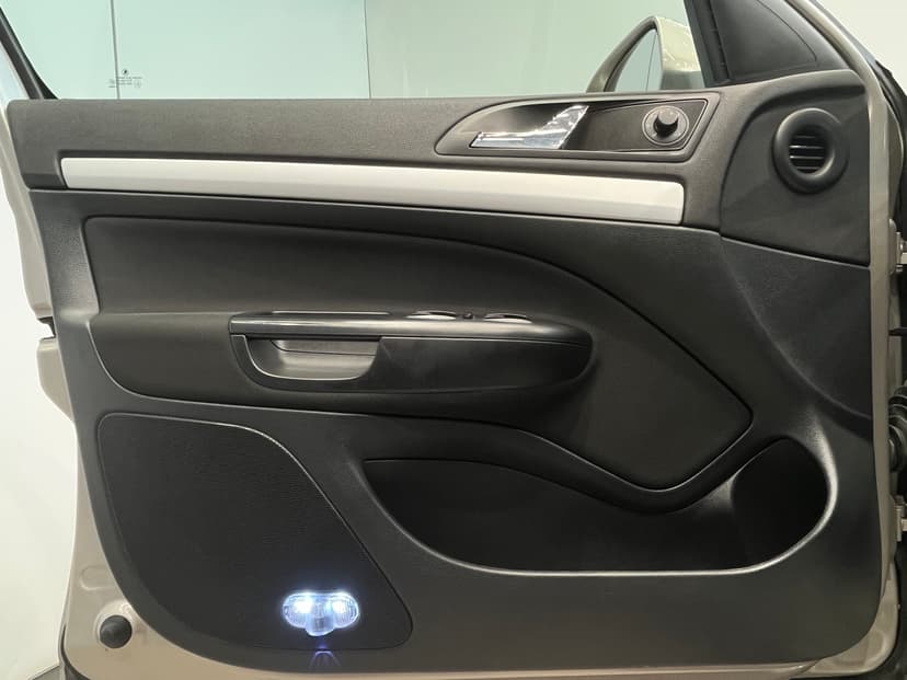 skoda-octavia-2011-1028-17