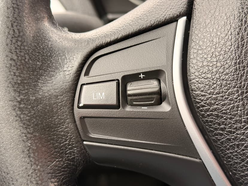 bmw-1 серия-2012-881-12