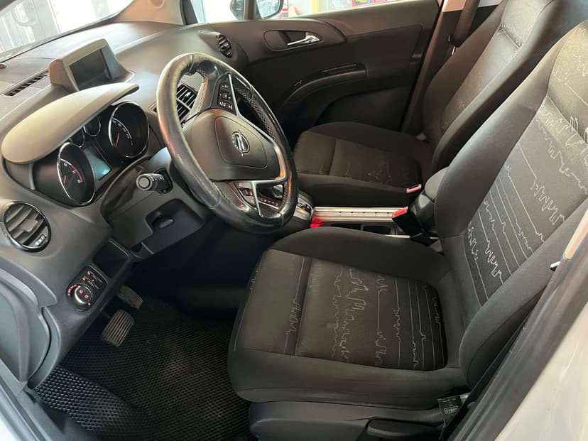 opel-meriva-2014-180-12