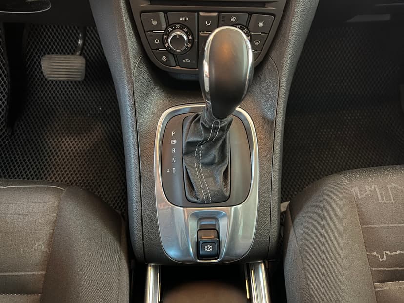 opel-meriva-2014-180-20