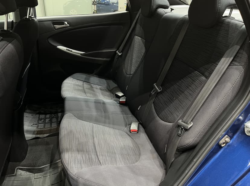 hyundai-solaris-2016-1145-7