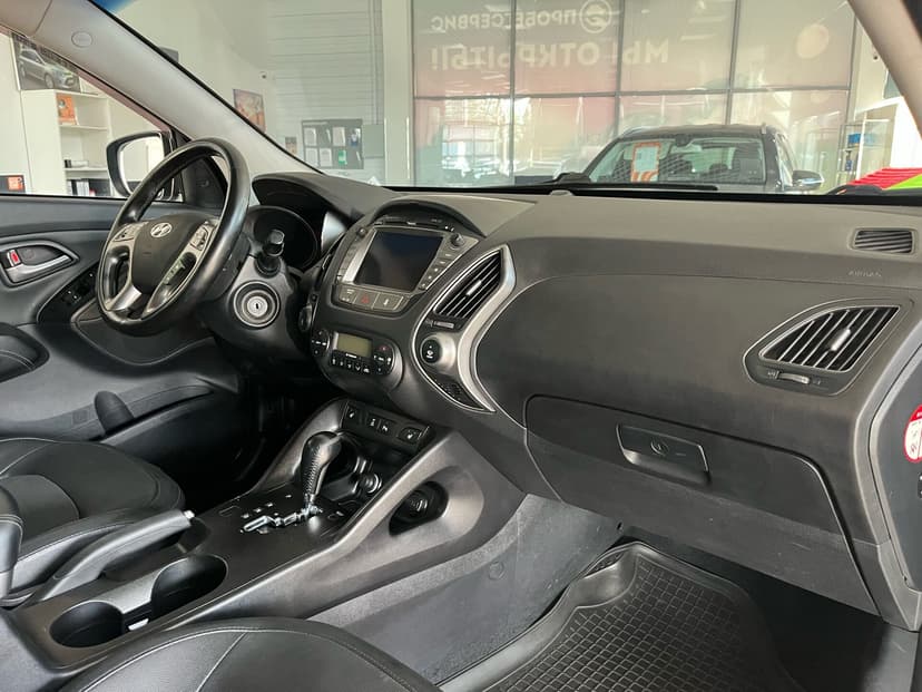 hyundai-ix35-2014-160-29