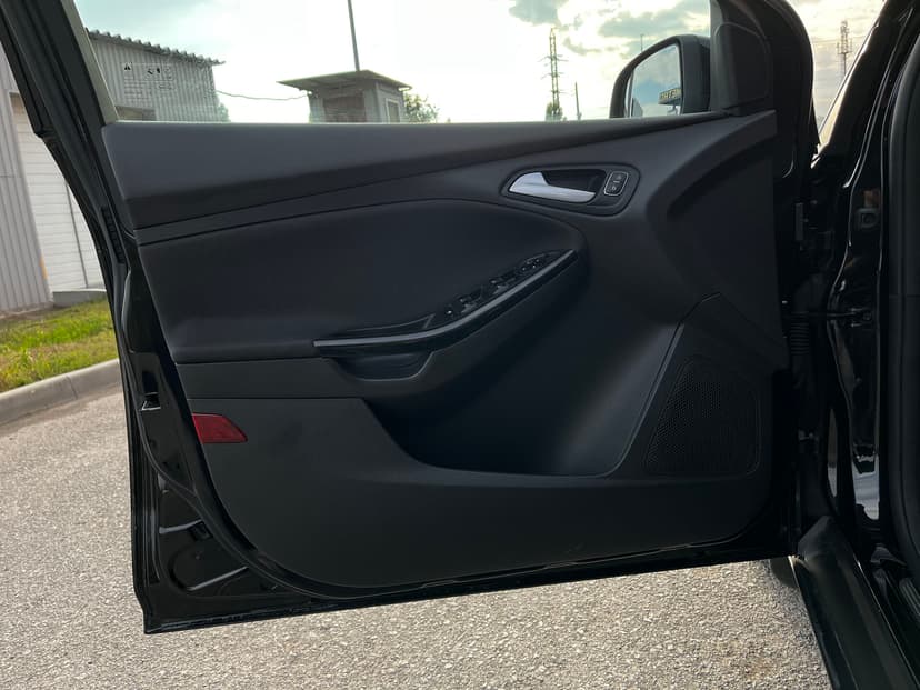ford-focus-2015-545-21