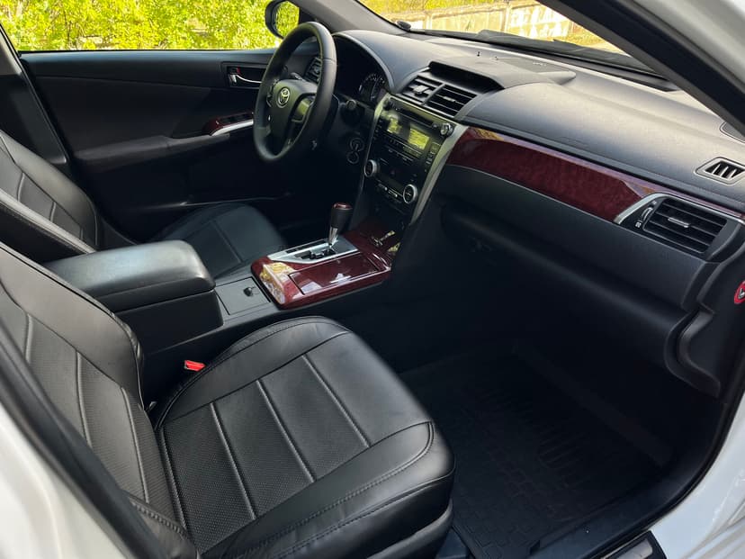 toyota-camry-2013-298-21