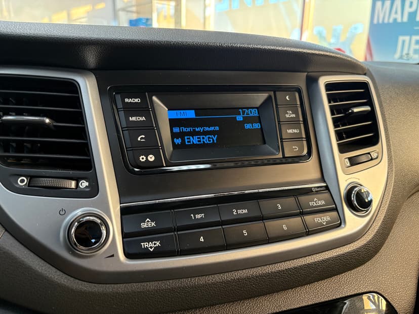 hyundai-tucson-2016-207-15