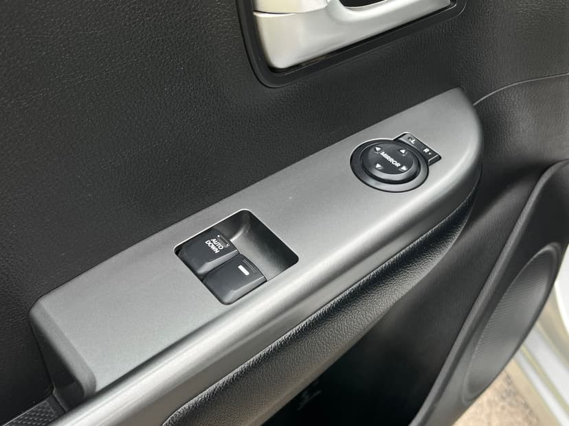 kia-rio-2017-39-20