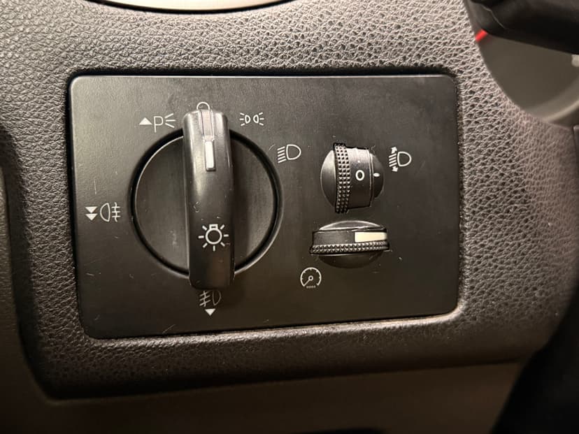 ford-focus-2007-789-18