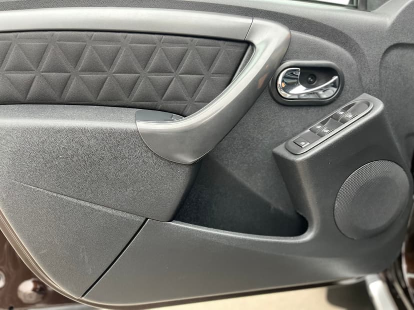 renault-duster-2018-775-22