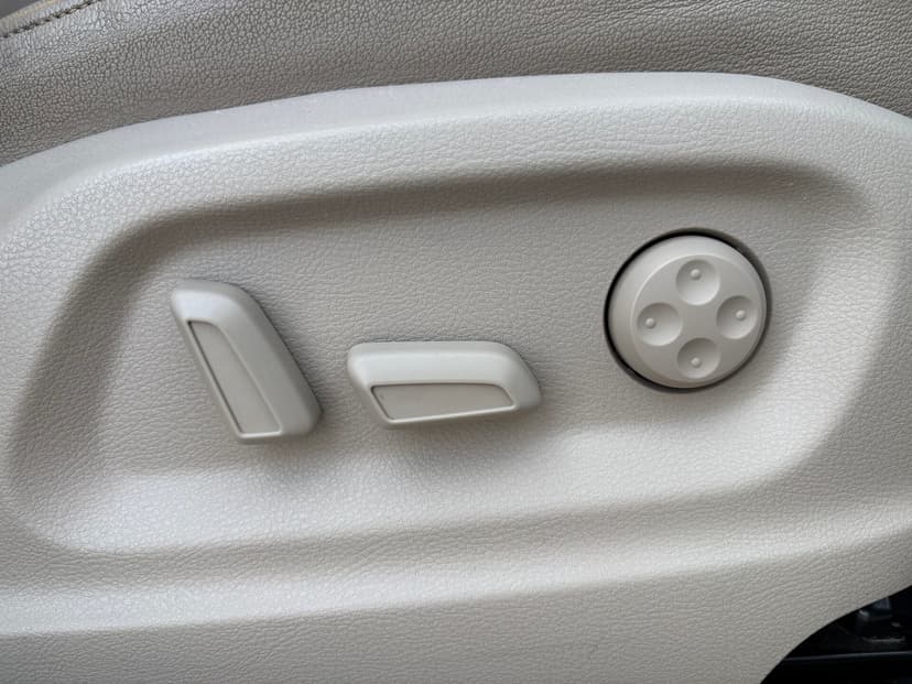 audi-q5-2011-271-22