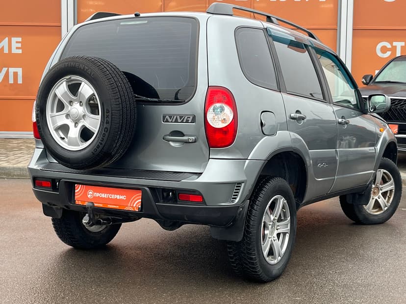 chevrolet-niva-2010-959-4