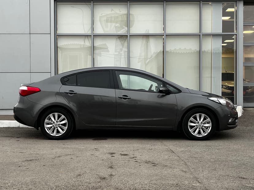 kia-cerato-2016-747-3