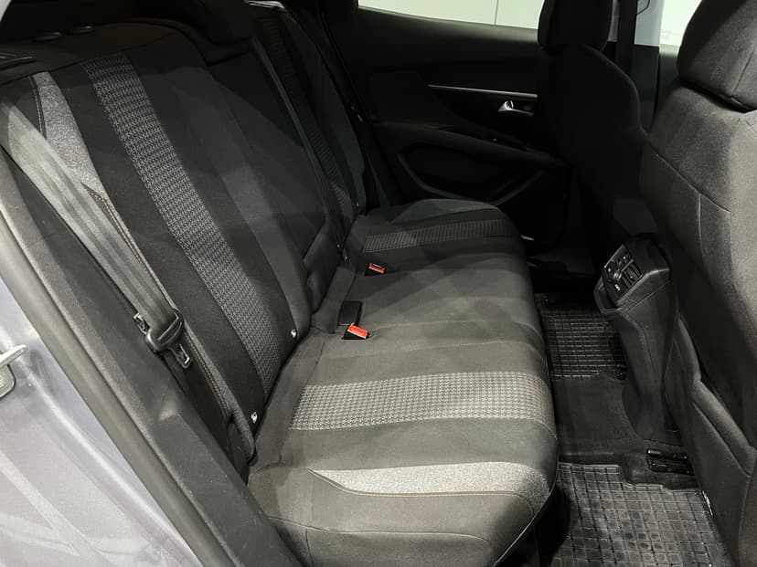 peugeot-3008-2018-1123-14