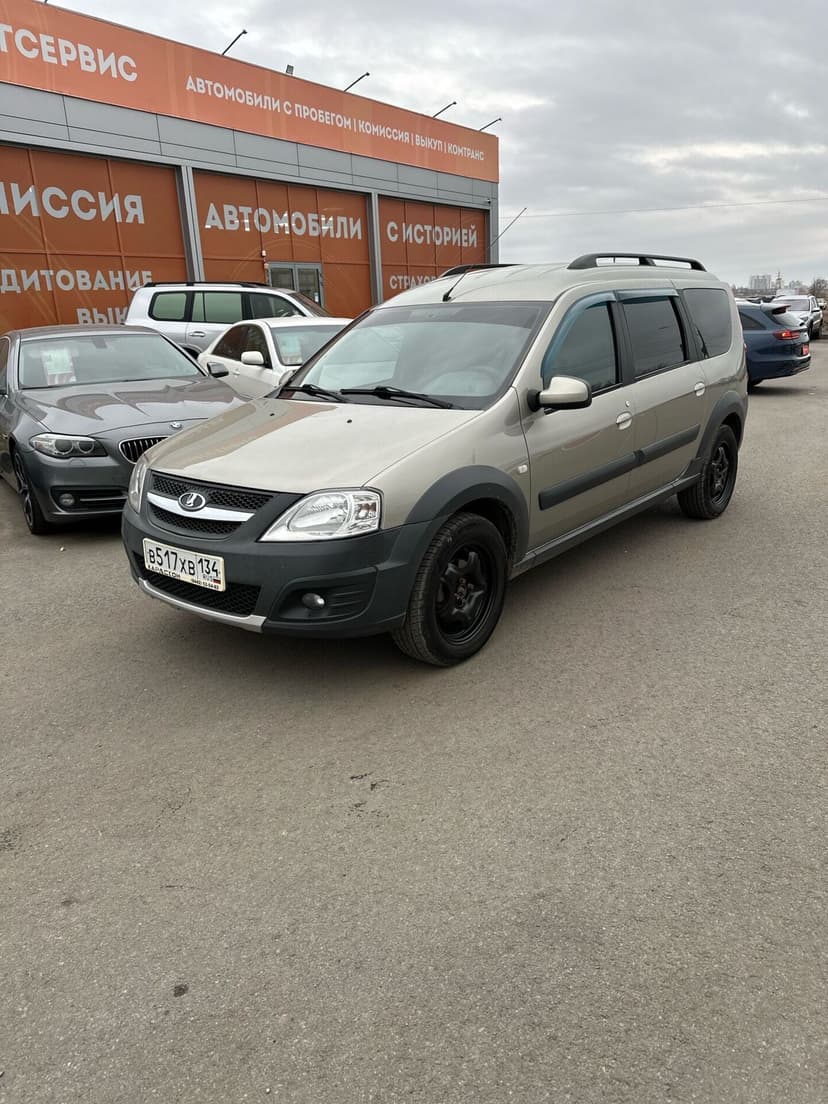 ваз (lada)-largus cross-2017-701-0