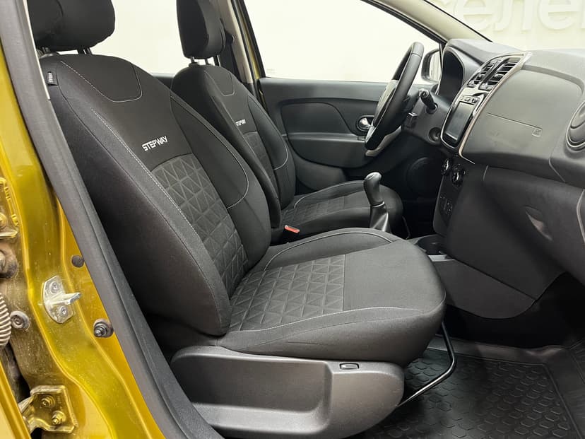 renault-sandero stepway-2017-393-24