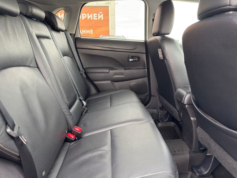 mitsubishi-asx-2015-592-28