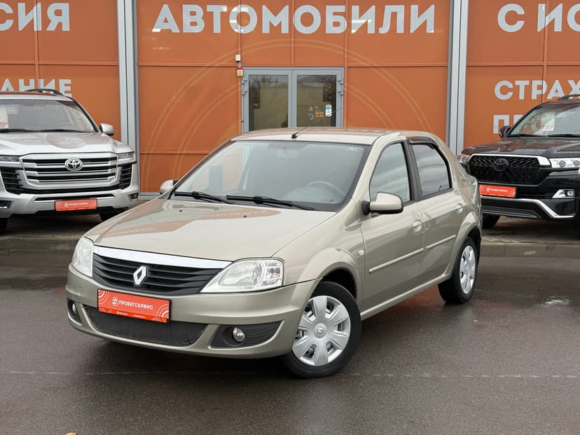 renault-logan-2011-576-0