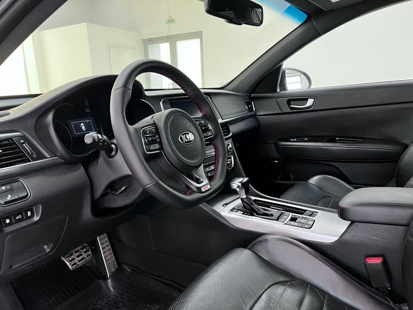 kia-optima-2017-2-14