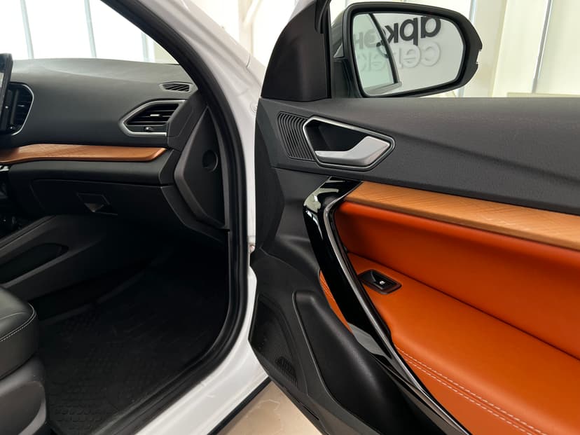 ваз (lada)-vesta cross-2024-1226-28