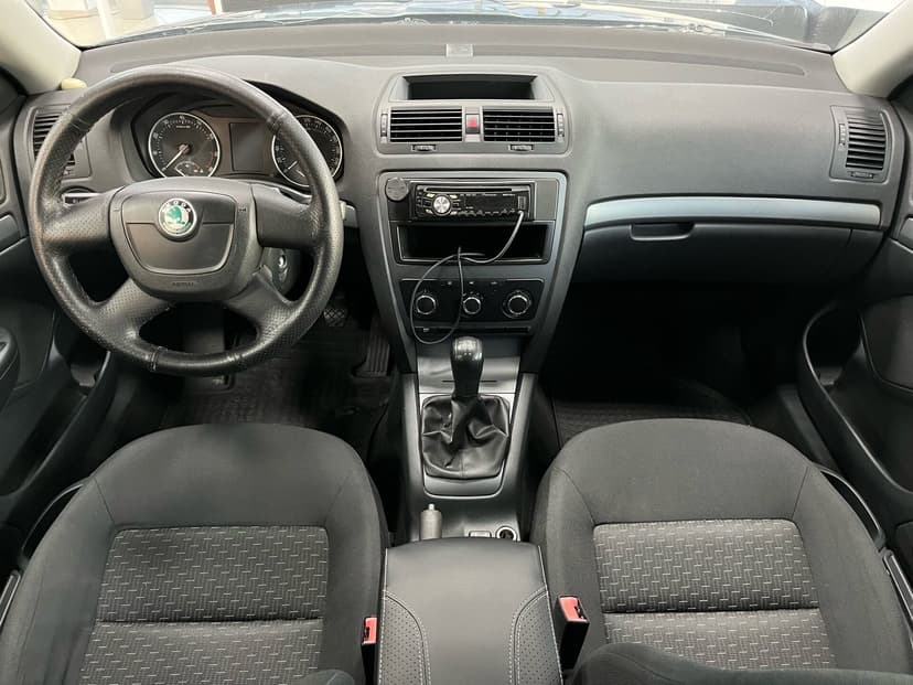 skoda-octavia-2012-285-15
