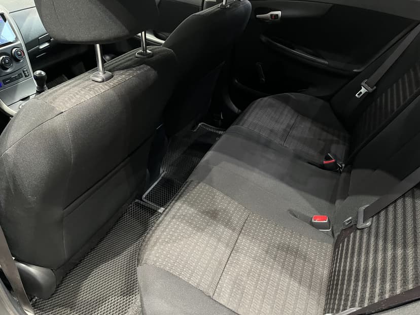 toyota-corolla-2008-1143-7