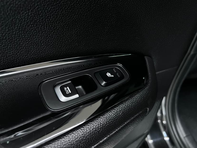 kia-optima-2017-2-38