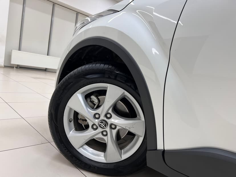 toyota-c-hr-2018-463-11