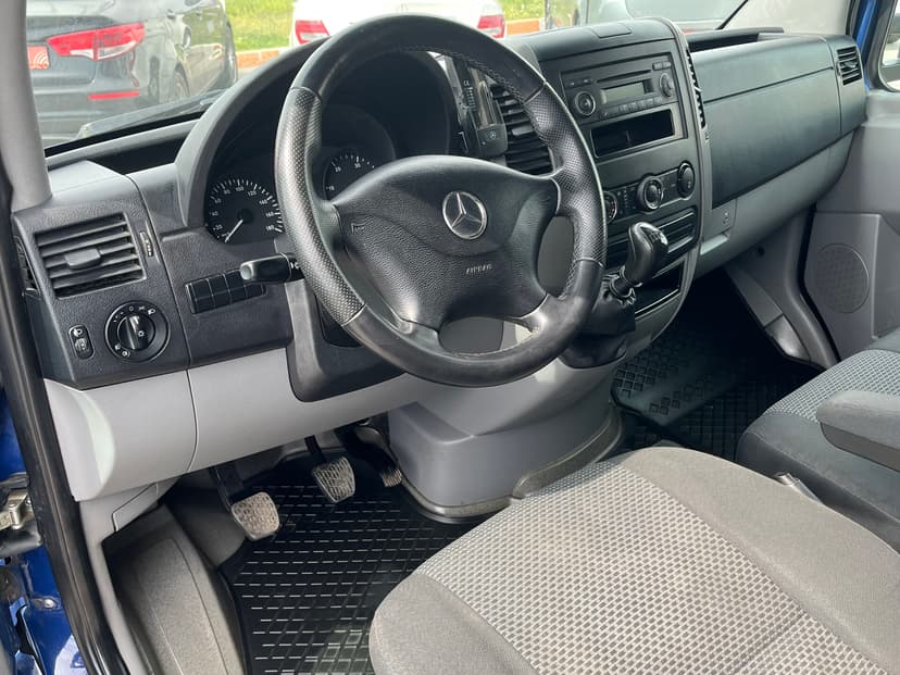 mercedes-benz-sprinter-2009-50-16