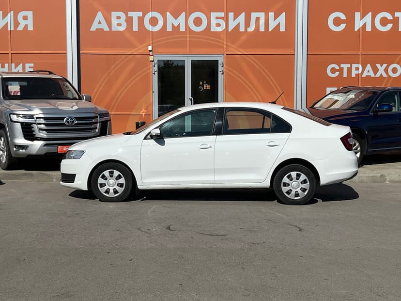 skoda-rapid-2019-232-1