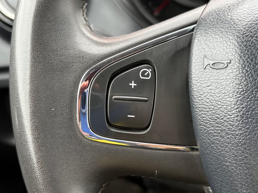 renault-kaptur-2016-255-12