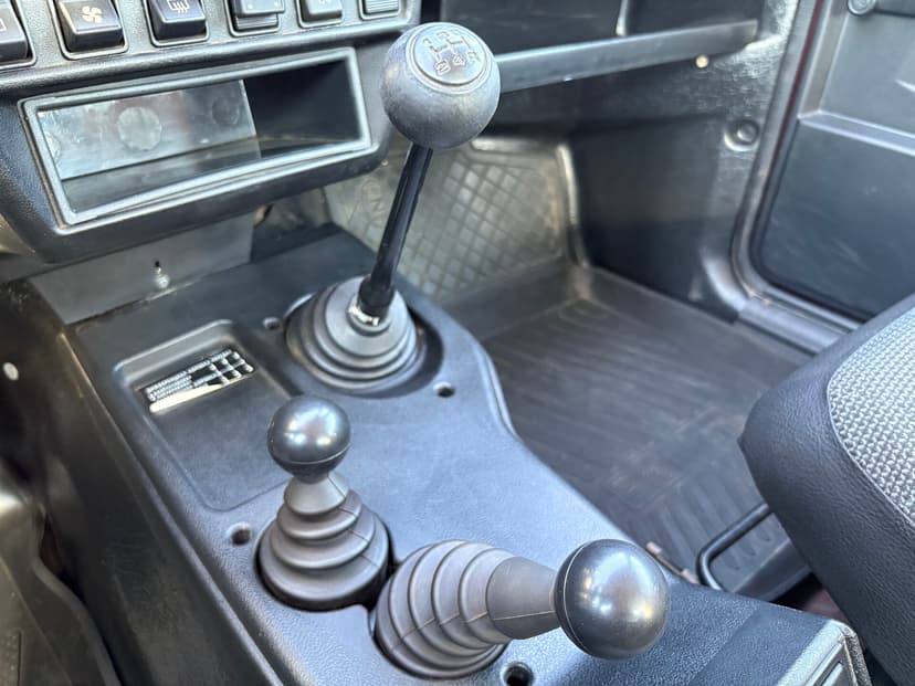 ваз (lada)-4x4 (нива)-2014-322-14