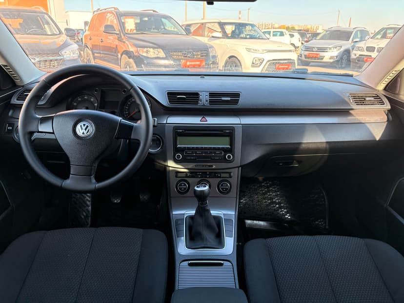 volkswagen-passat-2008-429-10