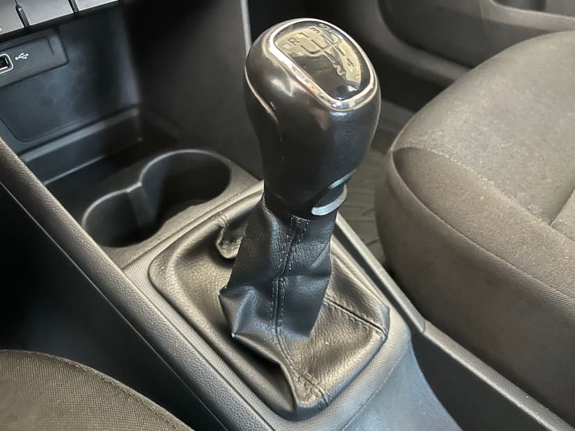 skoda-rapid-2019-232-14