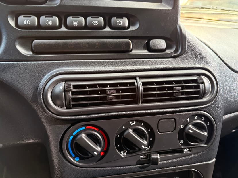 ваз (lada)-niva travel-2023-511-15