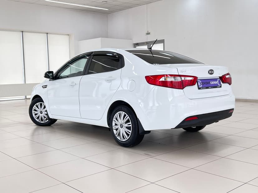 kia-rio-2014-363-3