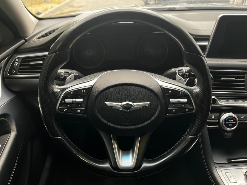 genesis-g70-2018-287-13