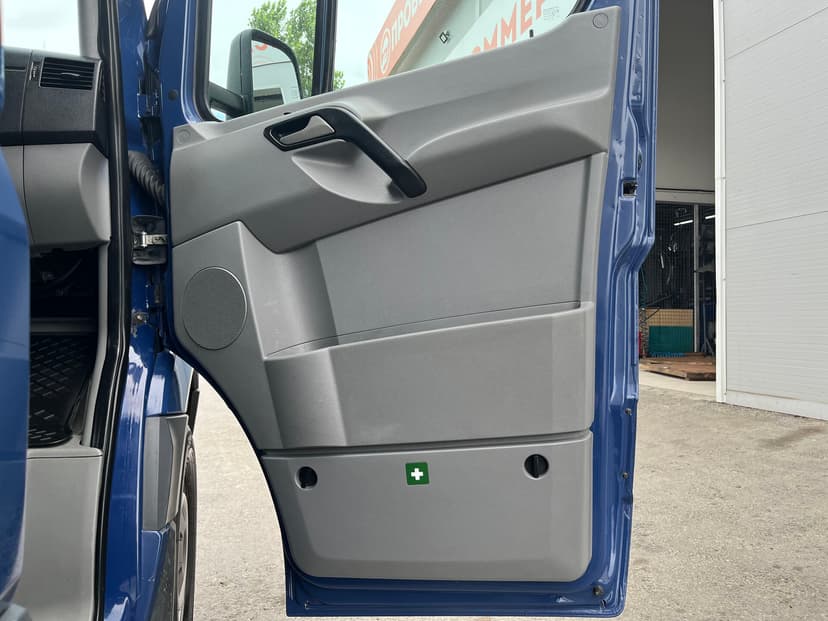 mercedes-benz-sprinter-2009-50-21