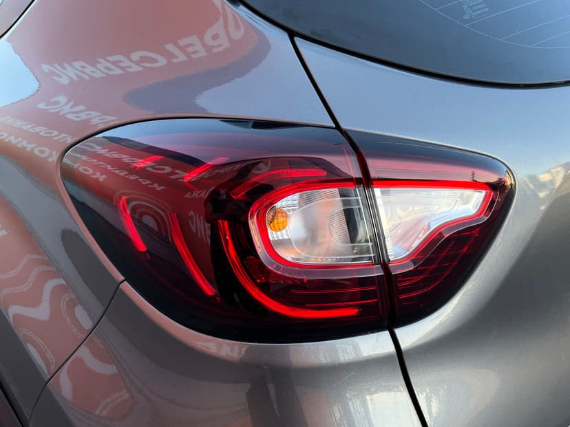 renault-kaptur-2017-32-25