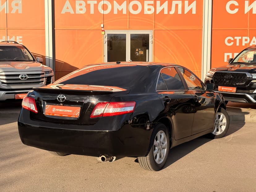 toyota-camry-2010-518-4