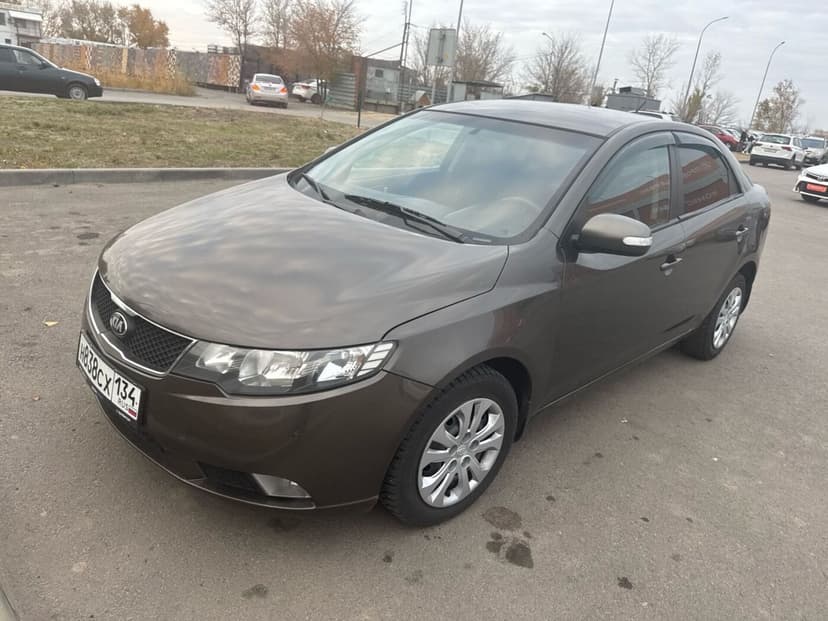 kia-cerato-2010-638-0