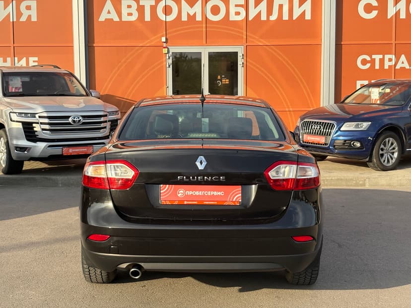 renault-fluence-2010-248-5